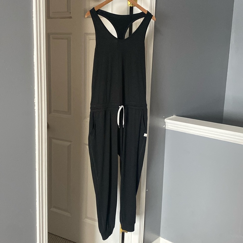 Vuori Lux jumpsuit - black size small